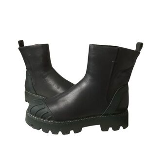 Sarto Brandie Lug Sole Boots